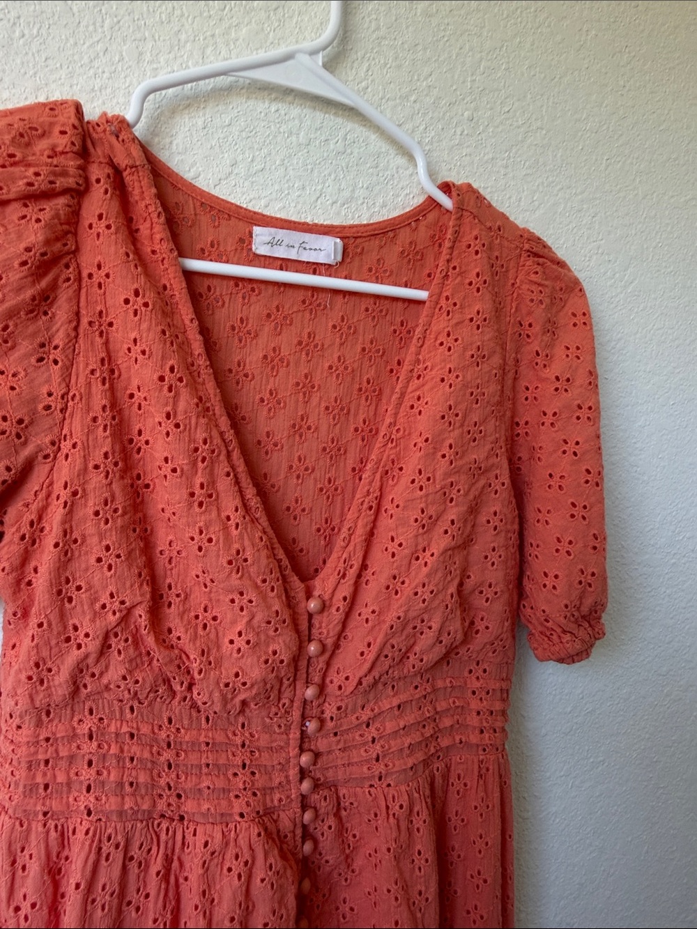 All In Favor Dress Size Medium (M) Eyelet Fabric - Picture 5 of 7